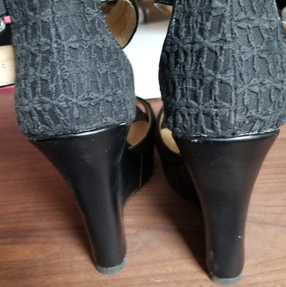 Shoes - Picture 3 of 3